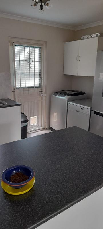 To Let 3 Bedroom Property for Rent in Sunningdale Western Cape